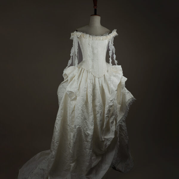 TAFFETA CORSET & SKIRT LOOK
